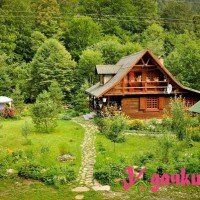 Красивый дом в деревне